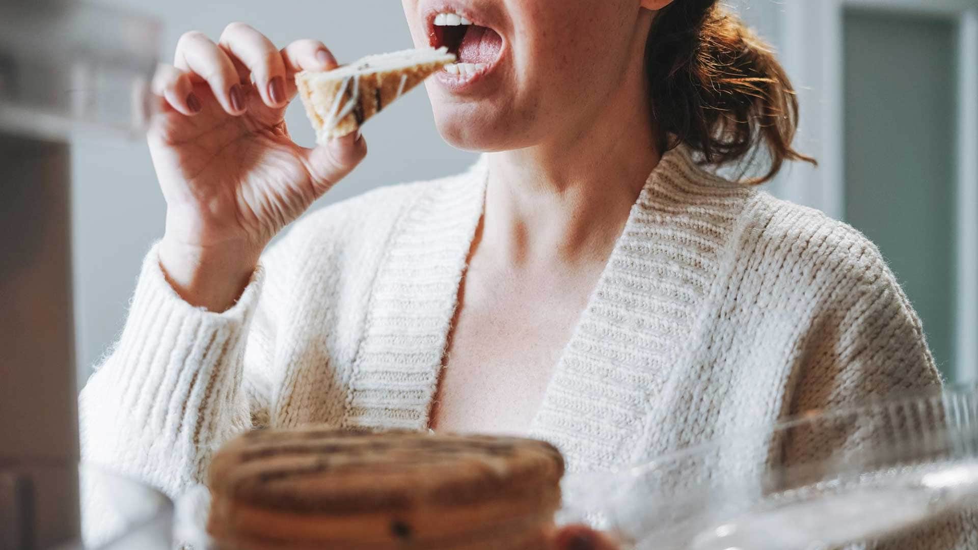 Background image for Emotional Eating Hypnotherapy